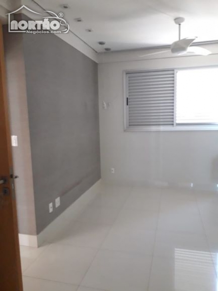 Casa à venda com 3 quartos, 137m² - Foto 6