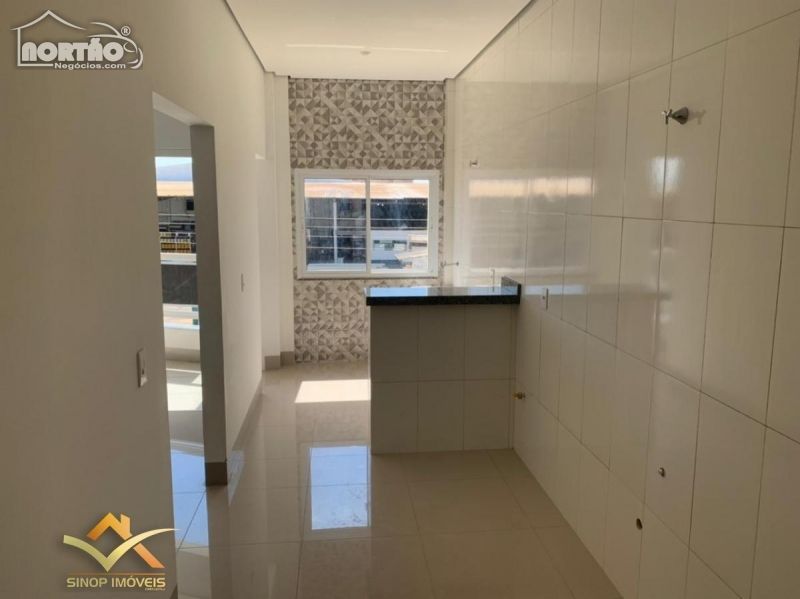 Casa à venda com 3 quartos, 90m² - Foto 6