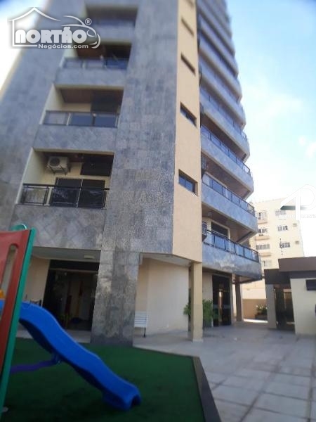 Casa à venda com 3 quartos, 245m² - Foto 5