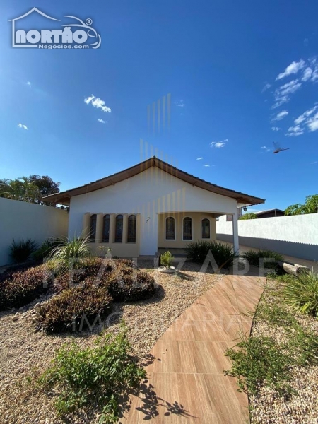 CASA PARA LOCAÇÃO NO CENTRO EM SINOP/MT