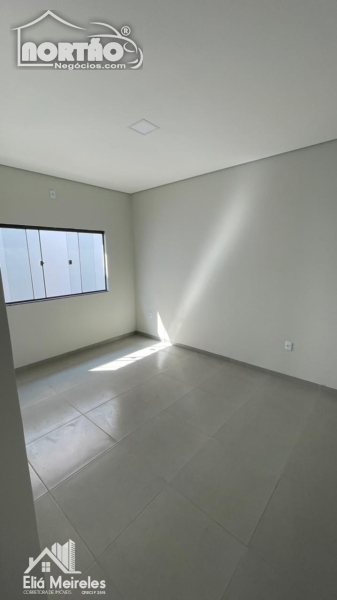 Casa à venda com 3 quartos, 65m² - Foto 11