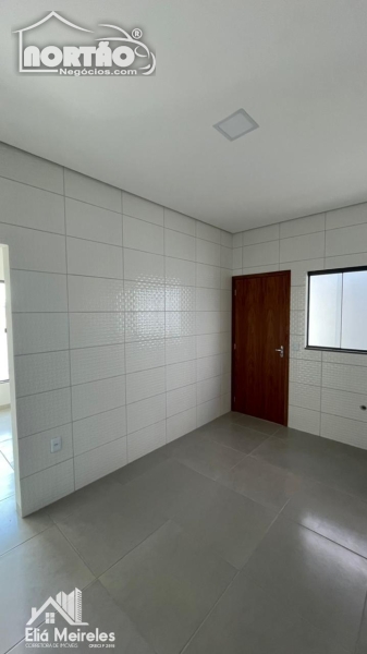 Casa à venda com 3 quartos, 65m² - Foto 13