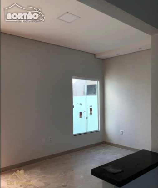 Casa à venda com 3 quartos, 69m² - Foto 17