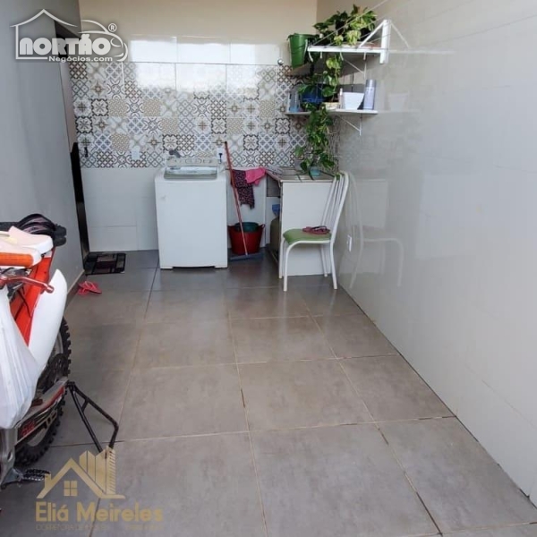 Casa à venda com 4 quartos, 160m² - Foto 17