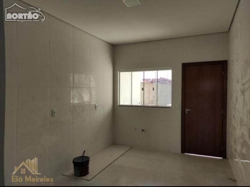 Casa à venda com 4 quartos, 270m² - Foto 15