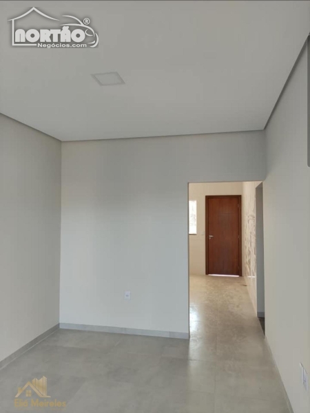 Casa à venda com 4 quartos, 270m² - Foto 35