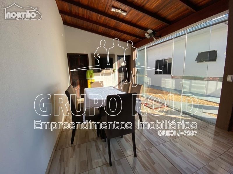 Casa à venda com 3 quartos, 200m² - Foto 7