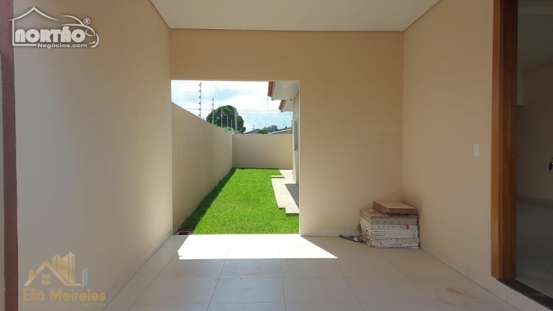 Casa à venda com 4 quartos, 197m² - Foto 3