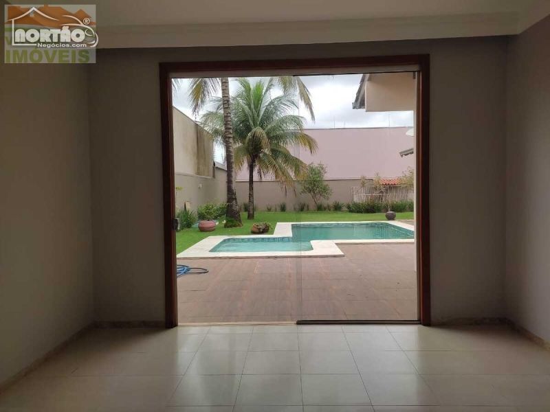 Casa à venda com 3 quartos - Foto 4