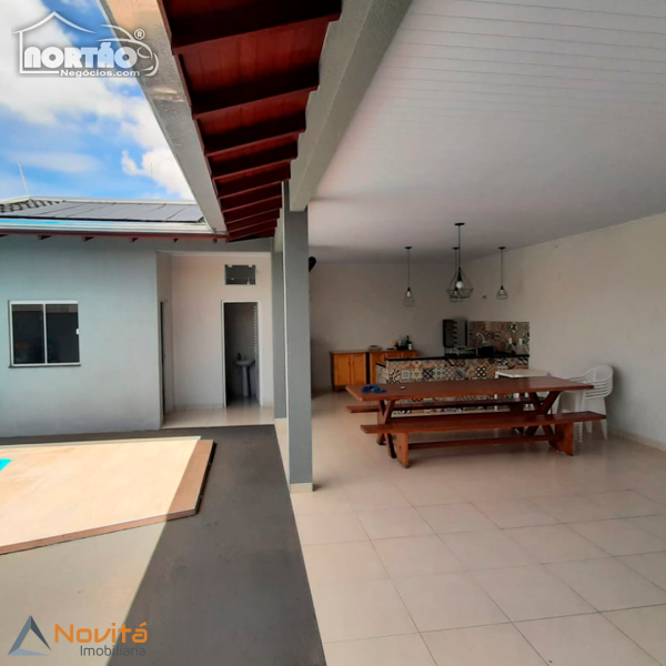 Casa à venda com 3 quartos, 168m² - Foto 6