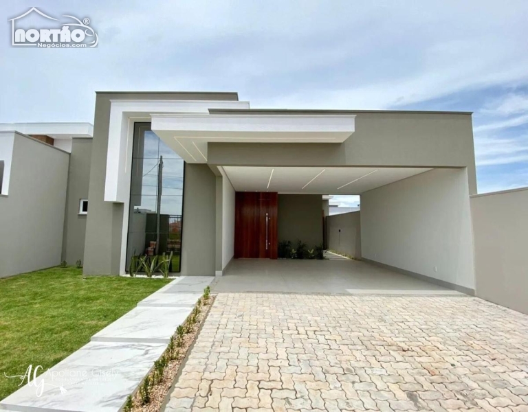 Casa à venda com 1 quarto, 178m² - Foto 3