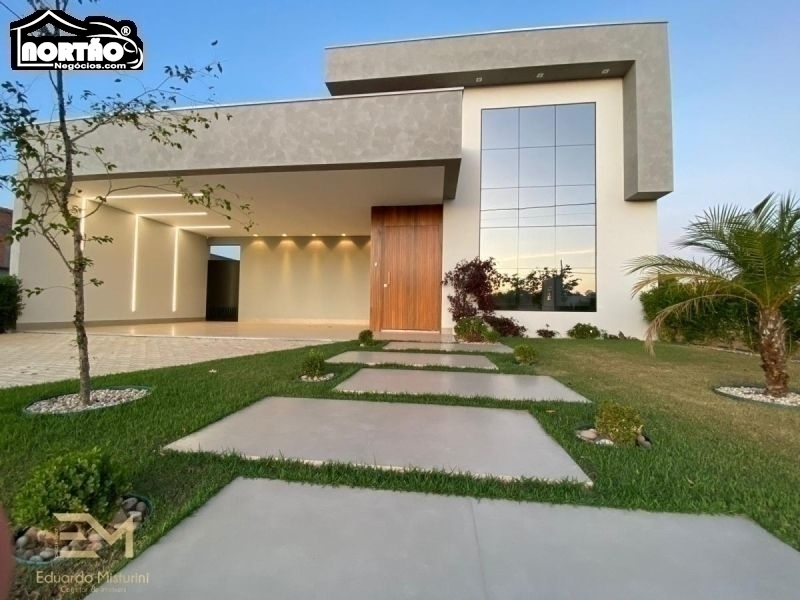 CASA A VENDA NO ALAMEDA DAS CORES EM SINOP/MT  EDUARDO MISTURINI