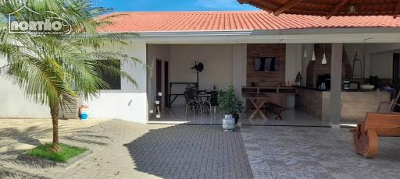 Casa à venda com 3 quartos, 257m² - Foto 19