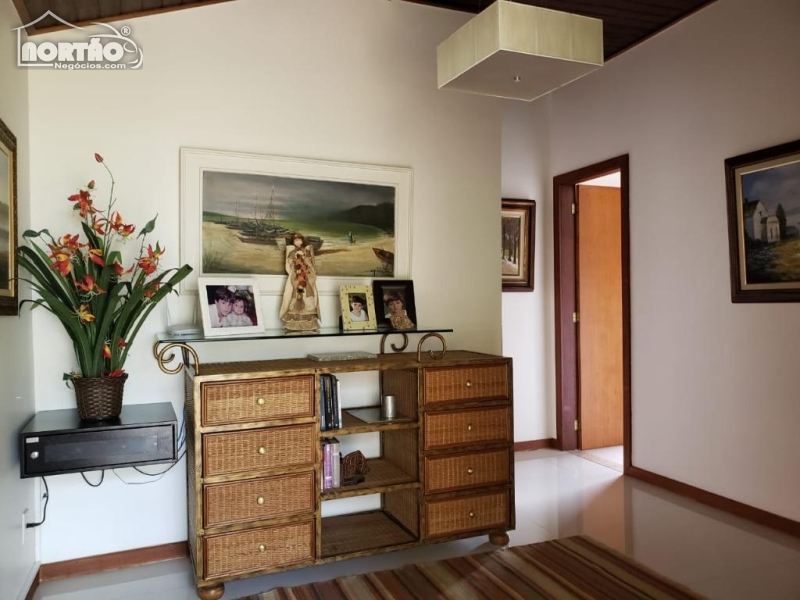 Casa à venda com 8 quartos - Foto 6