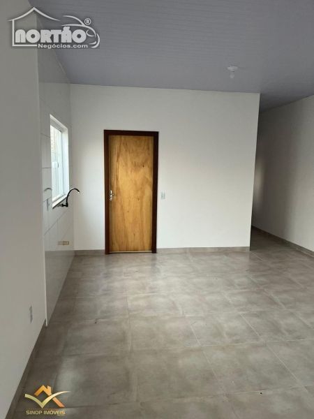 Casa à venda com 2 quartos, 83m² - Foto 9