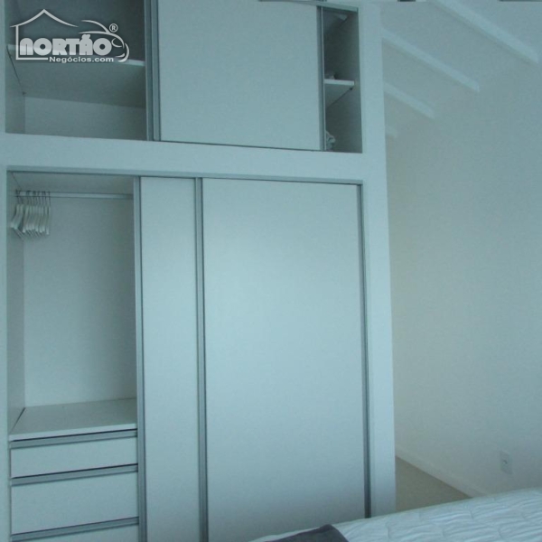 Casa à venda com 5 quartos, 180m² - Foto 6