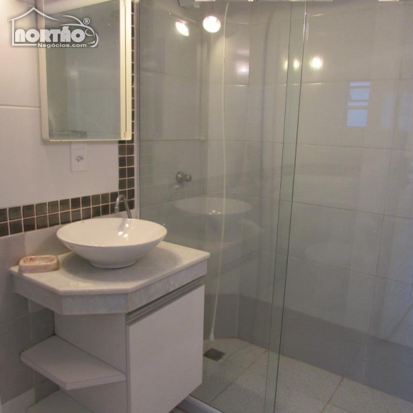 Casa à venda com 5 quartos, 180m² - Foto 10