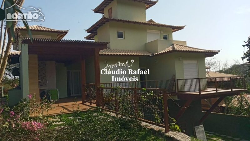 CASA A VENDA NO PRAIA BRAVA EM ARMAÇÃO DOS BÚZIOS/RJ