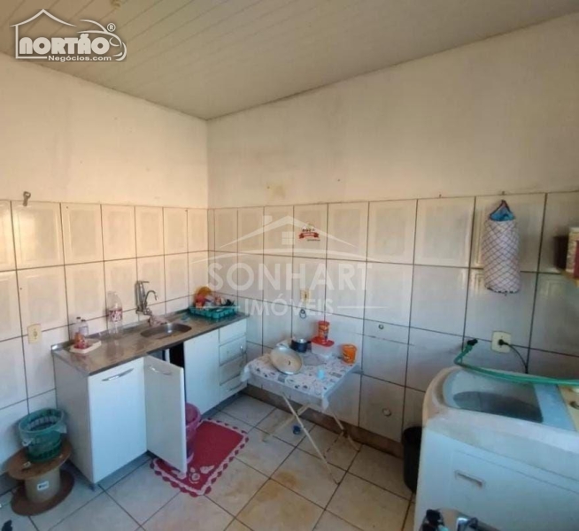 Casa à venda com 3 quartos, 150m² - Foto 25