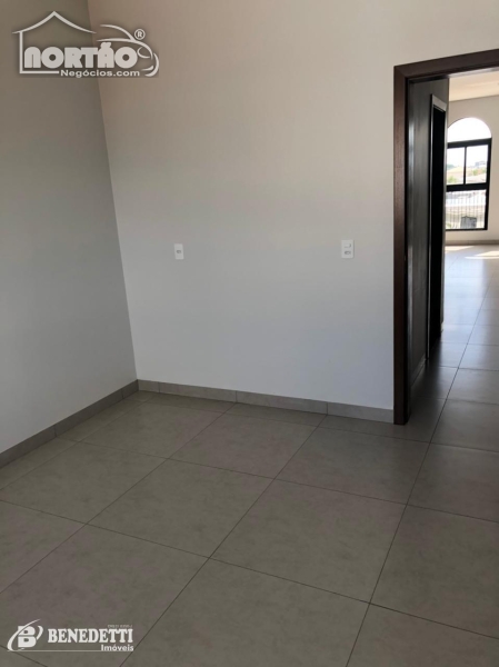 Casa à venda com 3 quartos, 85m² - Foto 5