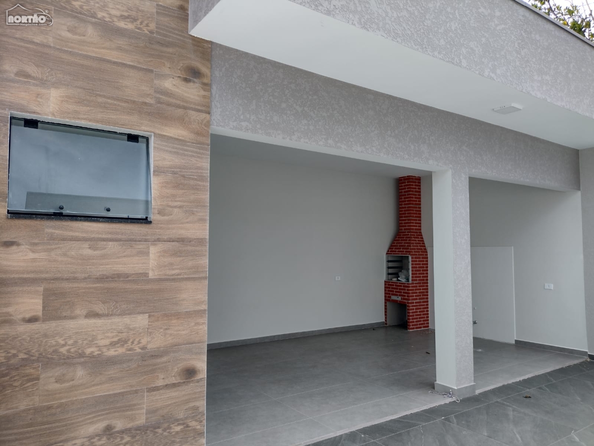 Casa à venda com 4 quartos, 155m² - Foto 15