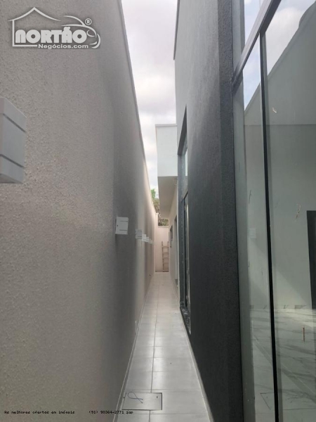 Casa à venda com 3 quartos, 300m² - Foto 9