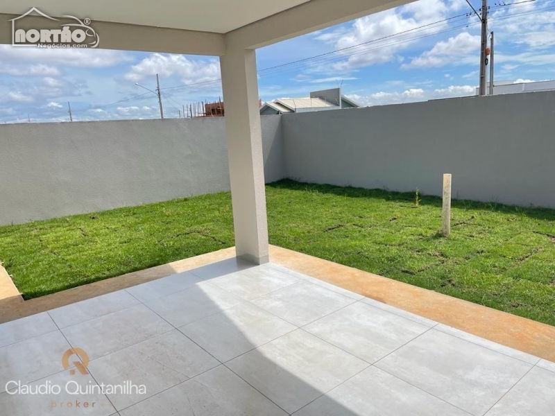 Casa à venda com 2 quartos, 82m² - Foto 3