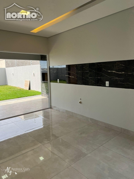 Casa à venda com 3 quartos, 126m² - Foto 10