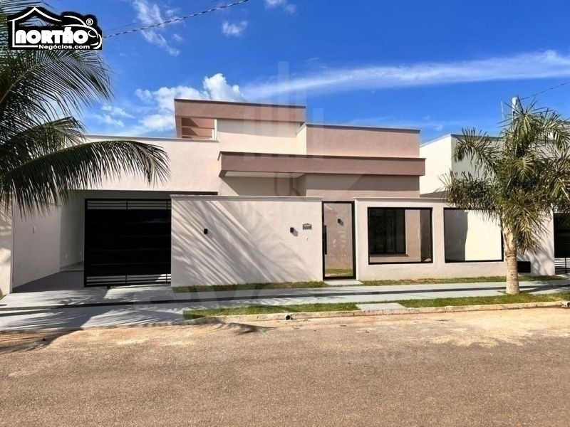 CASA a venda no RESIDENCIAL BURITIS em Sinop/MT