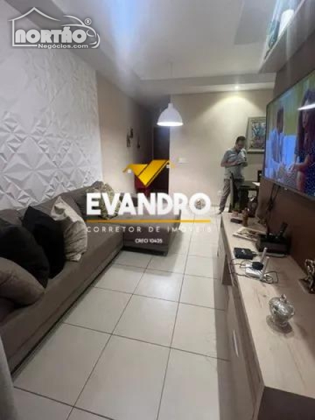 Casa à venda com 3 quartos, 83m² - Foto 8