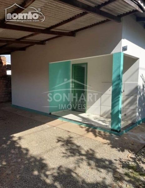 Casa à venda com 3 quartos, 64m² - Foto 3