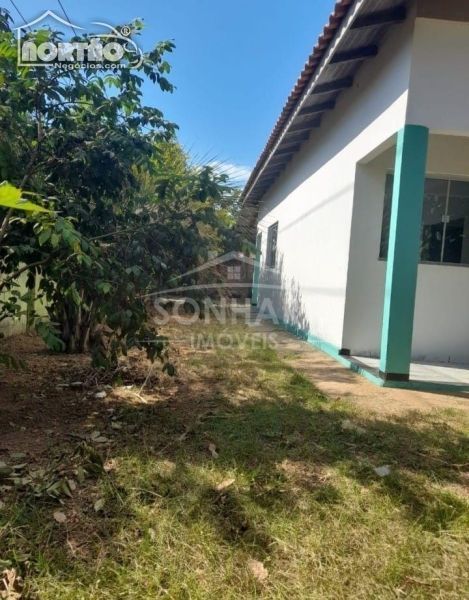 Casa à venda com 3 quartos, 64m² - Foto 5