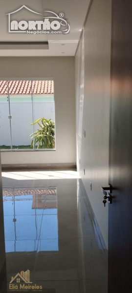 Casa à venda com 4 quartos, 235m² - Foto 9