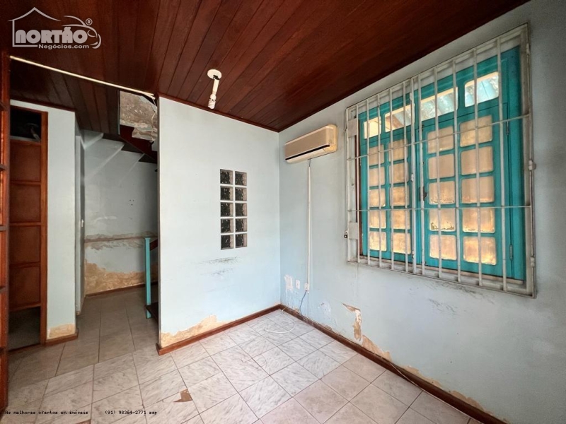 Casa à venda com 3 quartos, 375m² - Foto 7