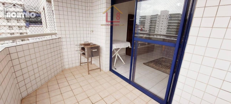 Casa à venda com 3 quartos, 97m² - Foto 2