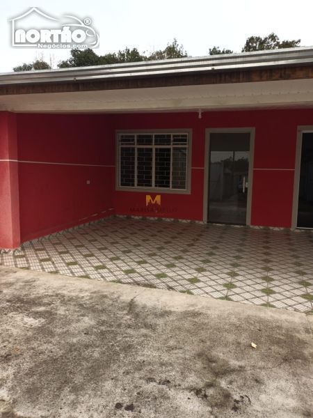 Casa à venda com 5 quartos, 180m² - Foto 3