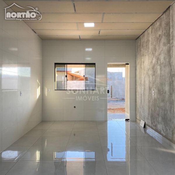 Casa à venda com 3 quartos, 104m² - Foto 8