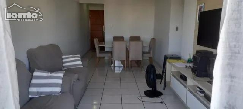 Casa à venda com 3 quartos, 100m² - Foto 7