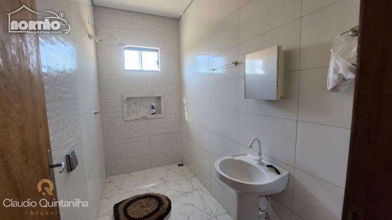 Casa à venda com 3 quartos, 74m² - Foto 5