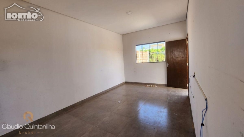 Casa à venda com 3 quartos, 74m² - Foto 7