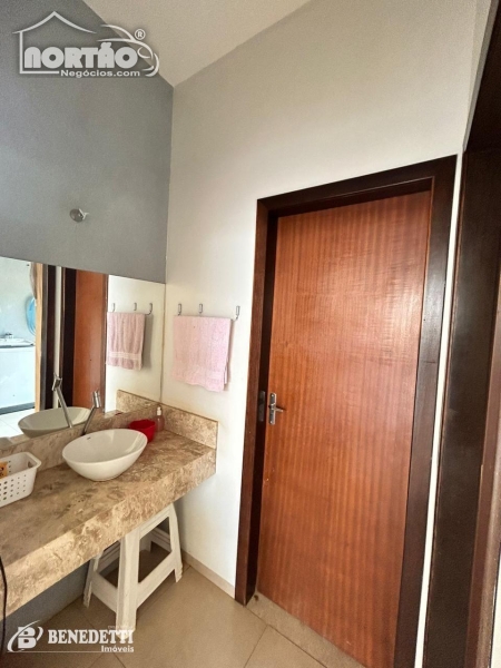 Casa à venda com 4 quartos, 150m² - Foto 6