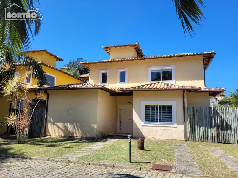 Casa à venda com 2 quartos, 183m² - Foto 2