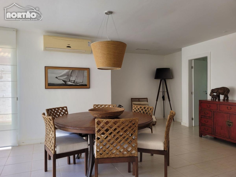 Casa à venda com 2 quartos, 183m² - Foto 10