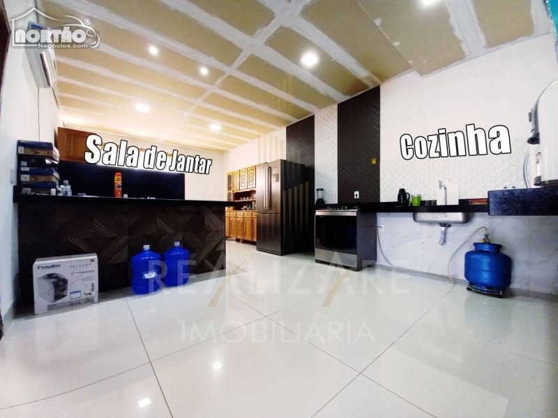 Casa à venda com 3 quartos, 193m² - Foto 10