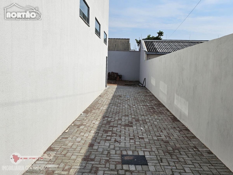 Casa à venda com 2 quartos, 300m² - Foto 9