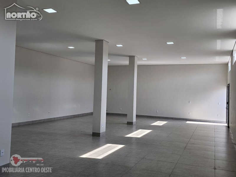 Casa à venda com 2 quartos, 300m² - Foto 10