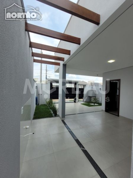 Casa à venda com 3 quartos, 71m² - Foto 4