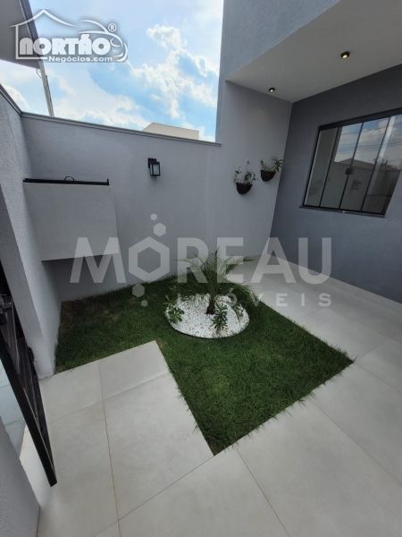 Casa à venda com 3 quartos, 71m² - Foto 5