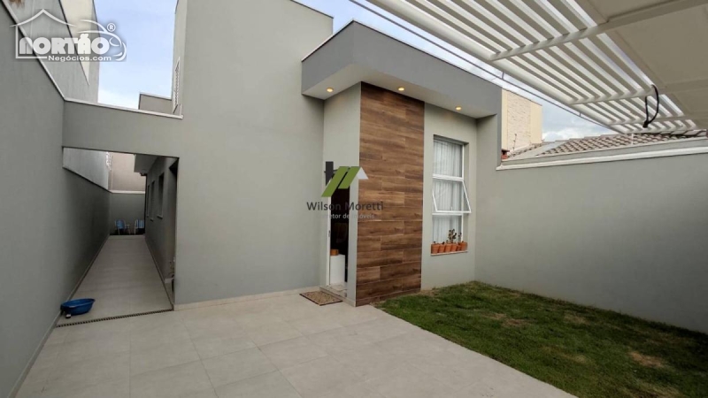 CASA A VENDA NO RESIDENCIAL SANTA GIOVANA EM JUNDIAÍ/SP