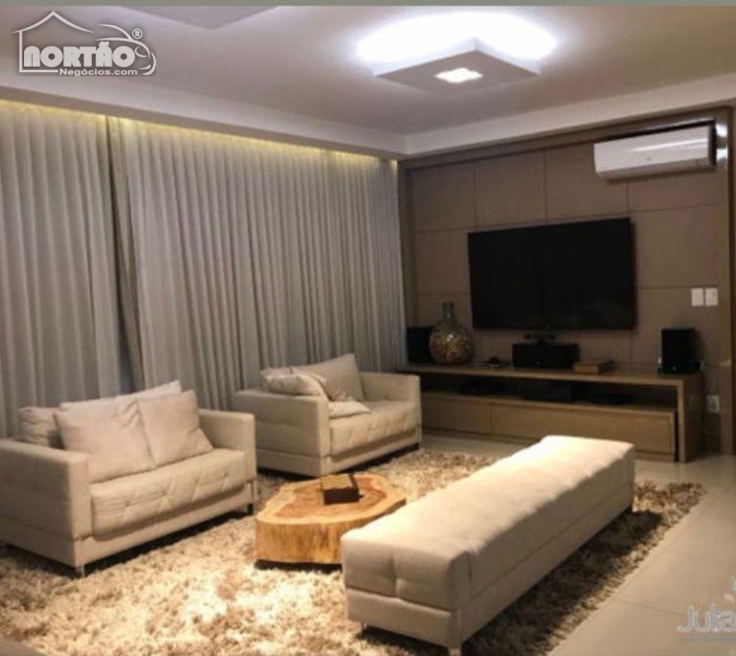 Casa à venda com 4 quartos, 201m² - Foto 5